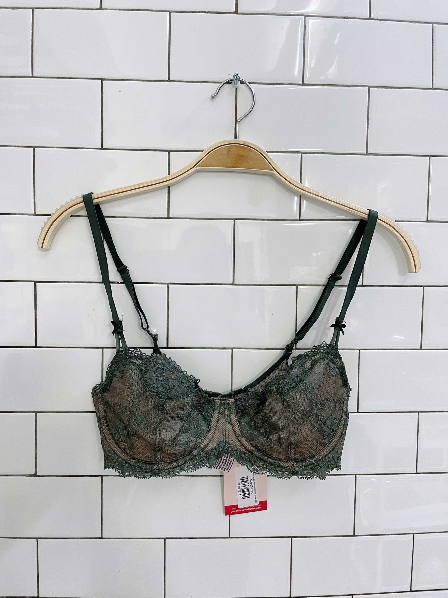 victoria's secret lace underwire unlined bra