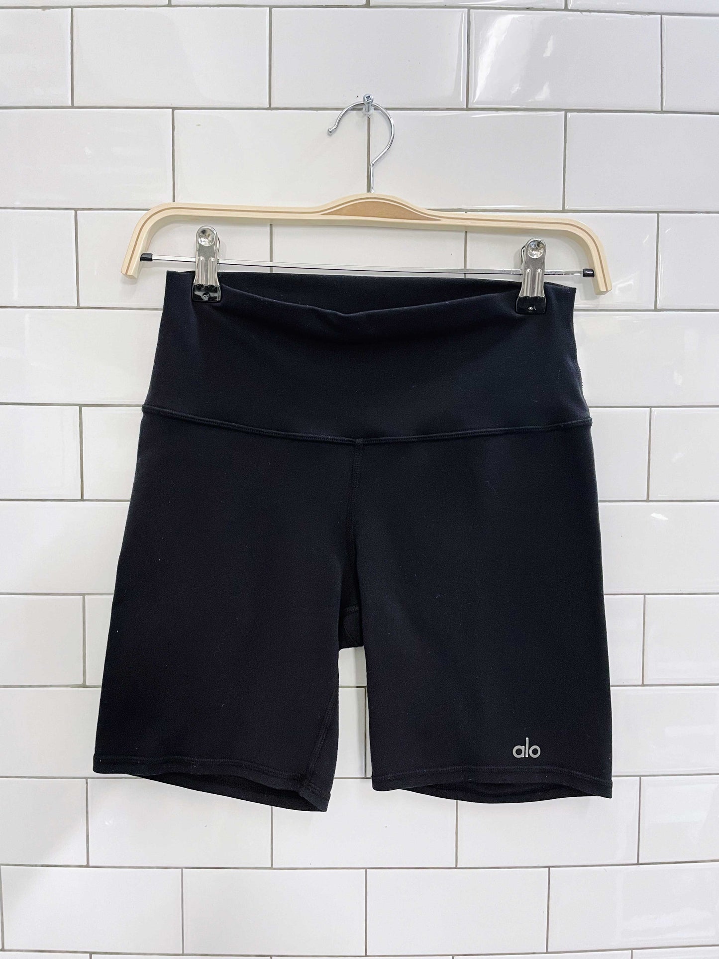 alo high rise 7" bike short