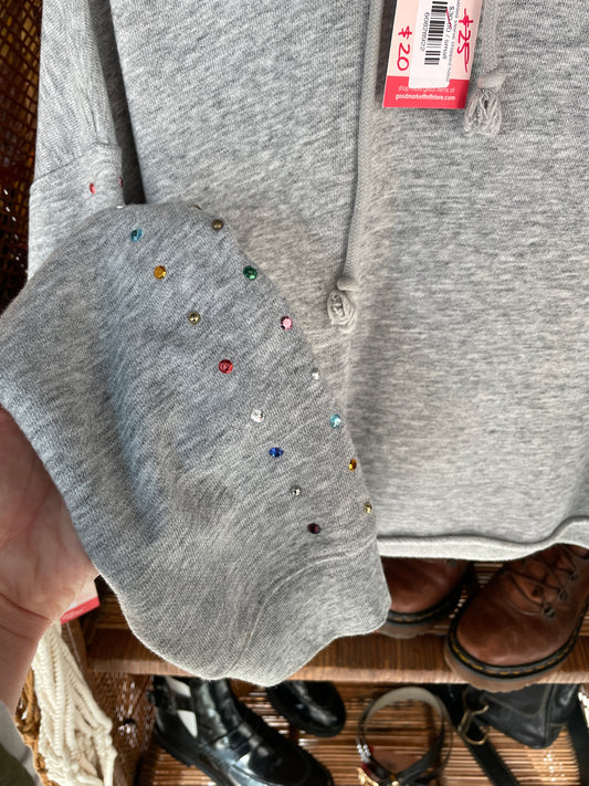 levi's studded sleeve cropped hoodie