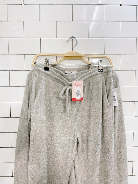 nwt x2 josie natori fuzzy lounge set