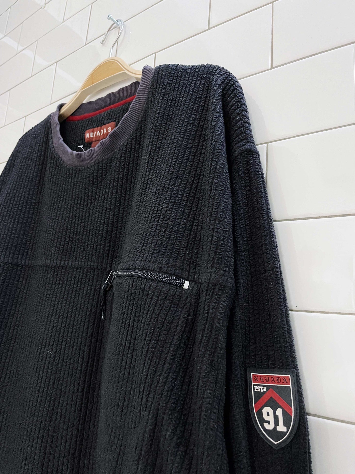vintage 00s nevada ribbed fleece crew