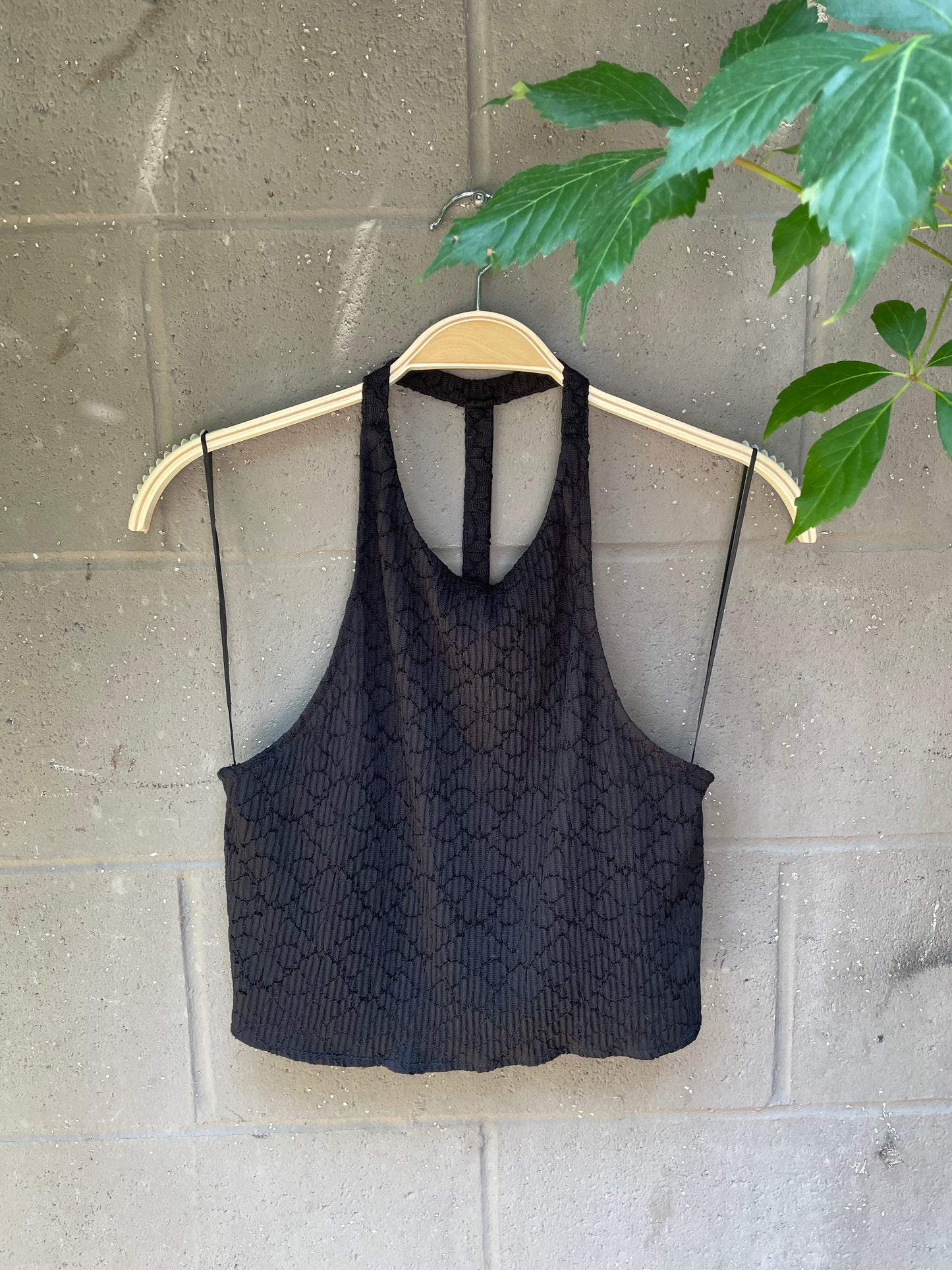 zara t-back lace crop top