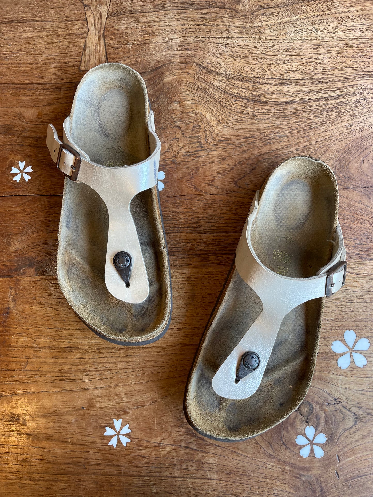 birkenstock white pearl gizeh sandals
