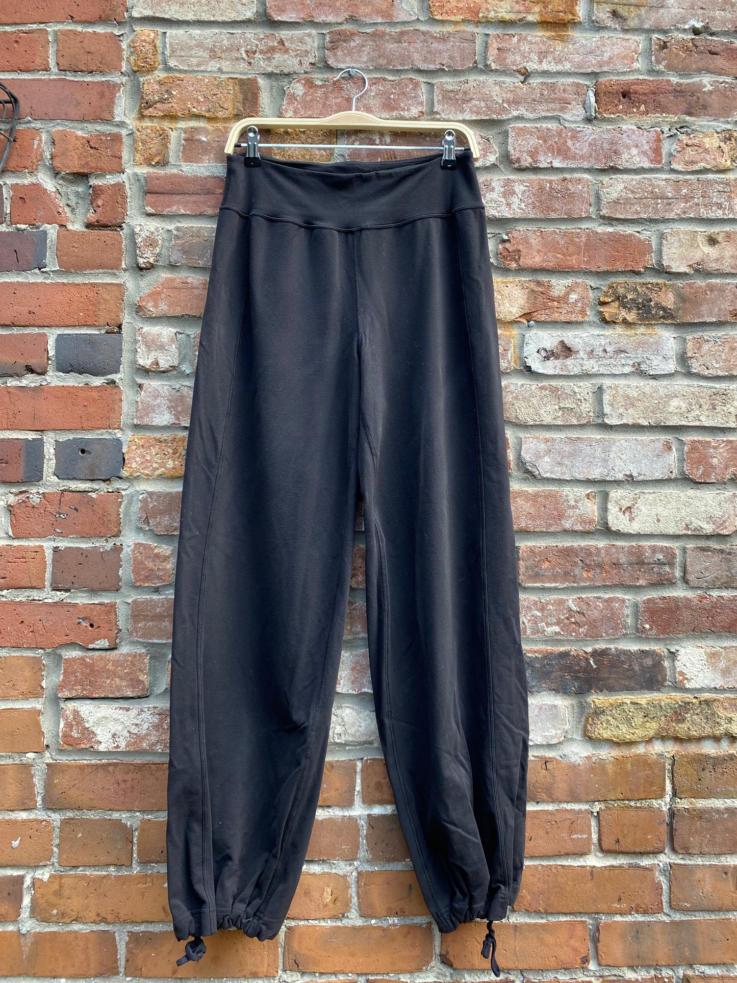 lululemon tie hem yoga pant