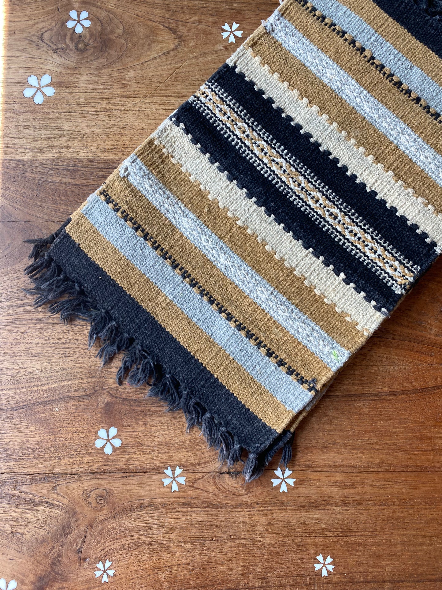 set of 6 woven placemats