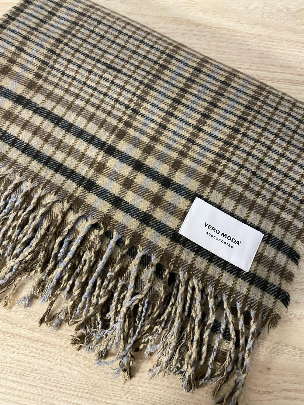 vero moda plaid xl blanket scarf