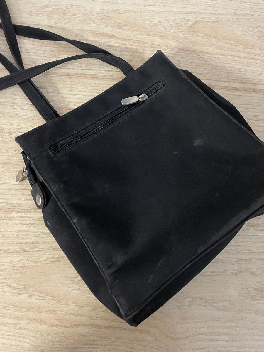 vintage 00s daniella minimal nylon shoulder bag - good market thrift store