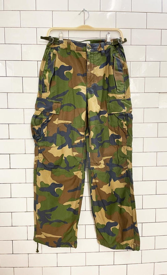 tna surplus camo cargo parachute pant - good market thrift store