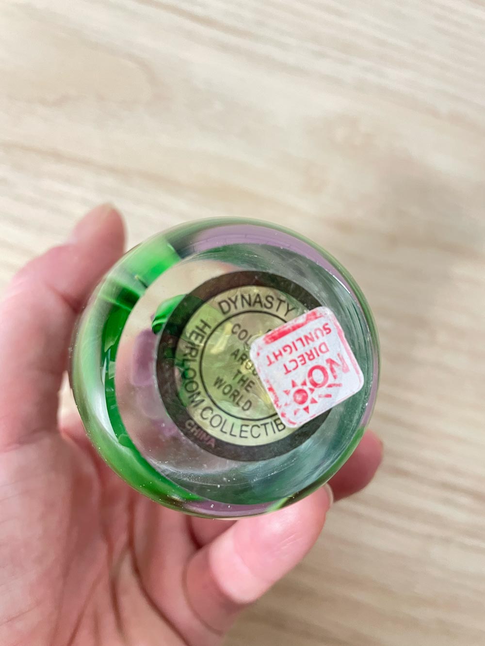 vintage dynasty gallery heirloom glass flower paperweight - good market thrift store