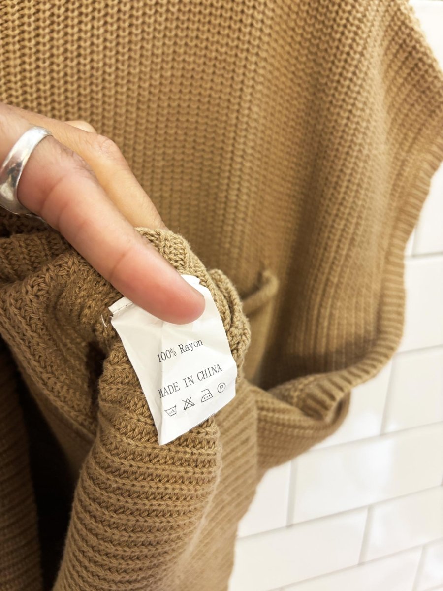 oversized boxy single pocket knit sleeveless sweater - good market thrift store