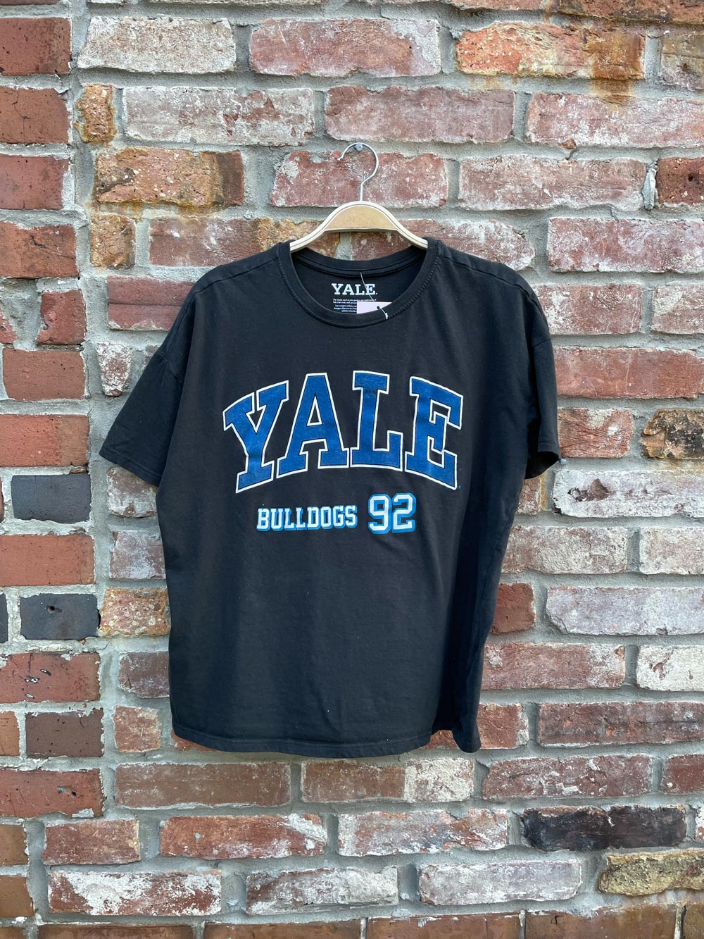 yale varsity block letter boxy tee