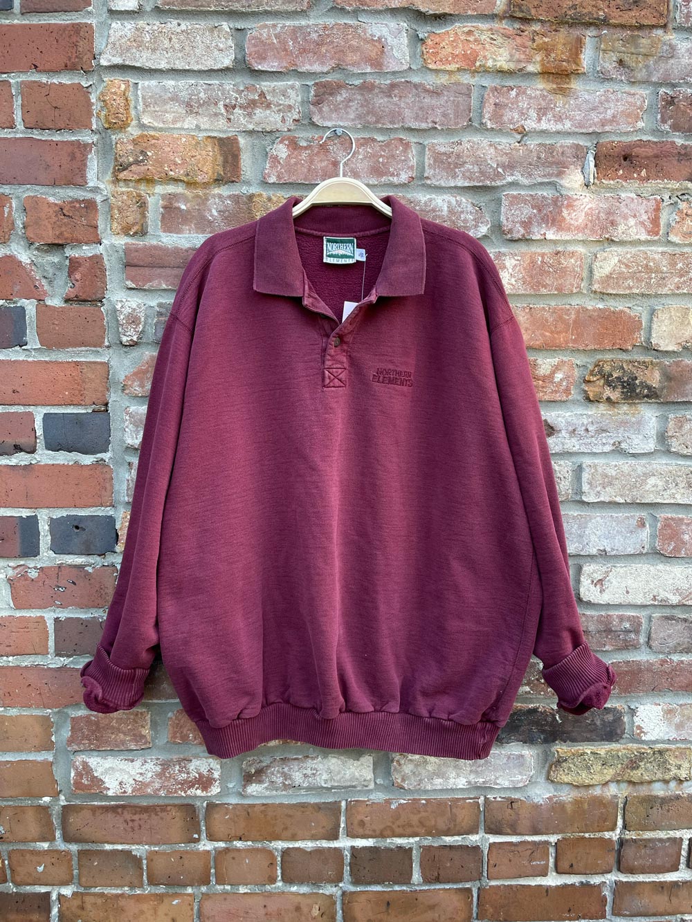 vintage northen elements 1/4 button cottage crew