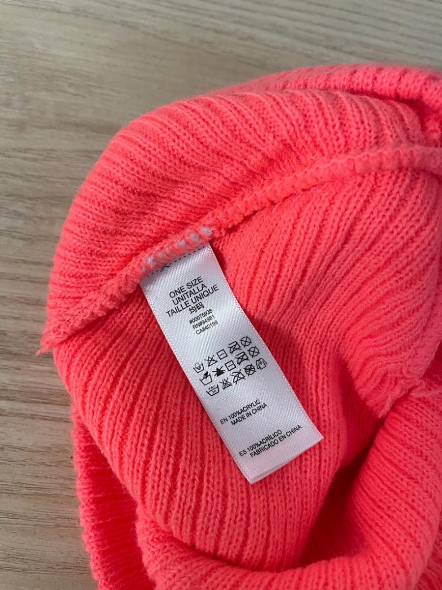 f21 neon pink toque - good market thrift store