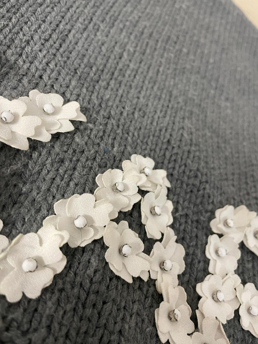 karl lagerfeld flower applique knit scarf - good market thrift store