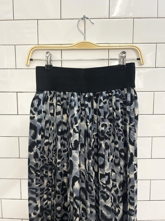 vintage pleated chiffon wide leg pants - good market thrift store