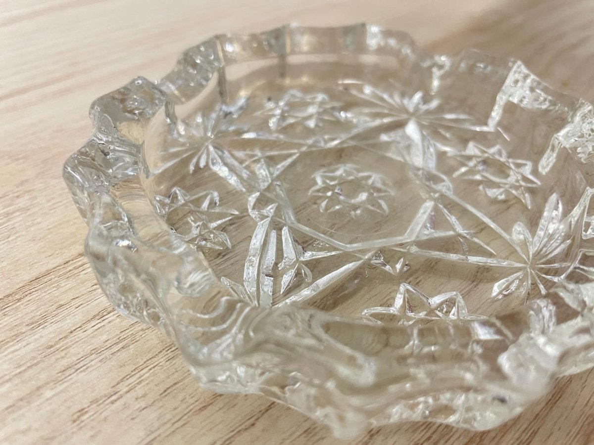 vintage crystal stars ashtray - good market thrift store