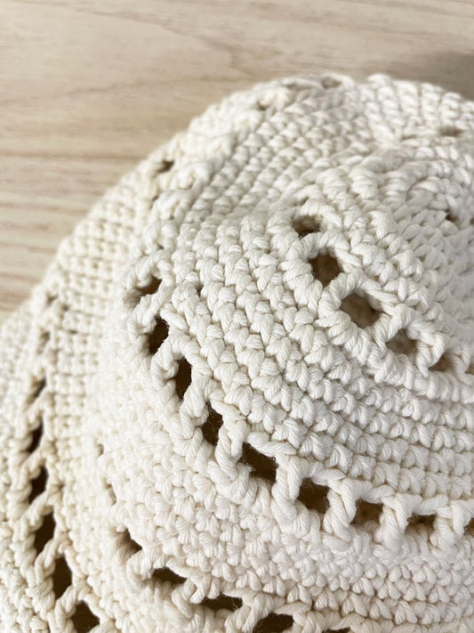 vintage handmade crochet hat - good market thrift store