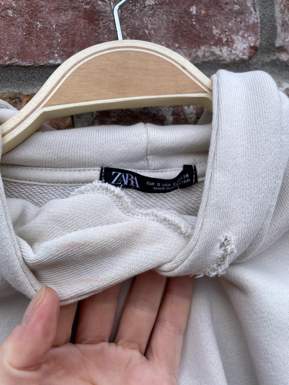zara raw seam boxy premium hoodie