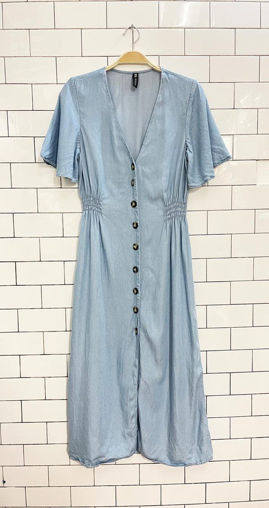 zara chambray button down midi dress - good market thrift store