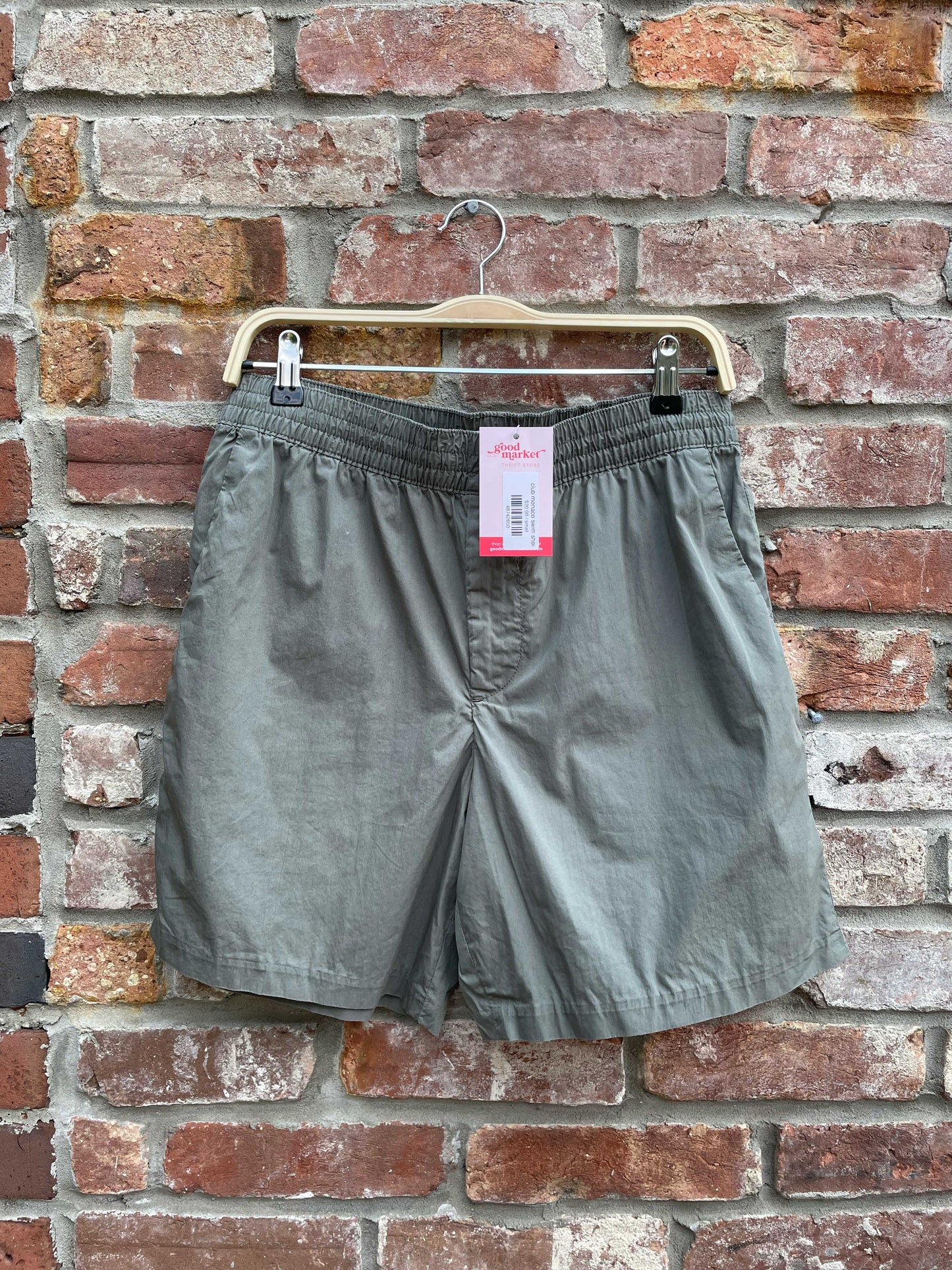 club monaco casual short