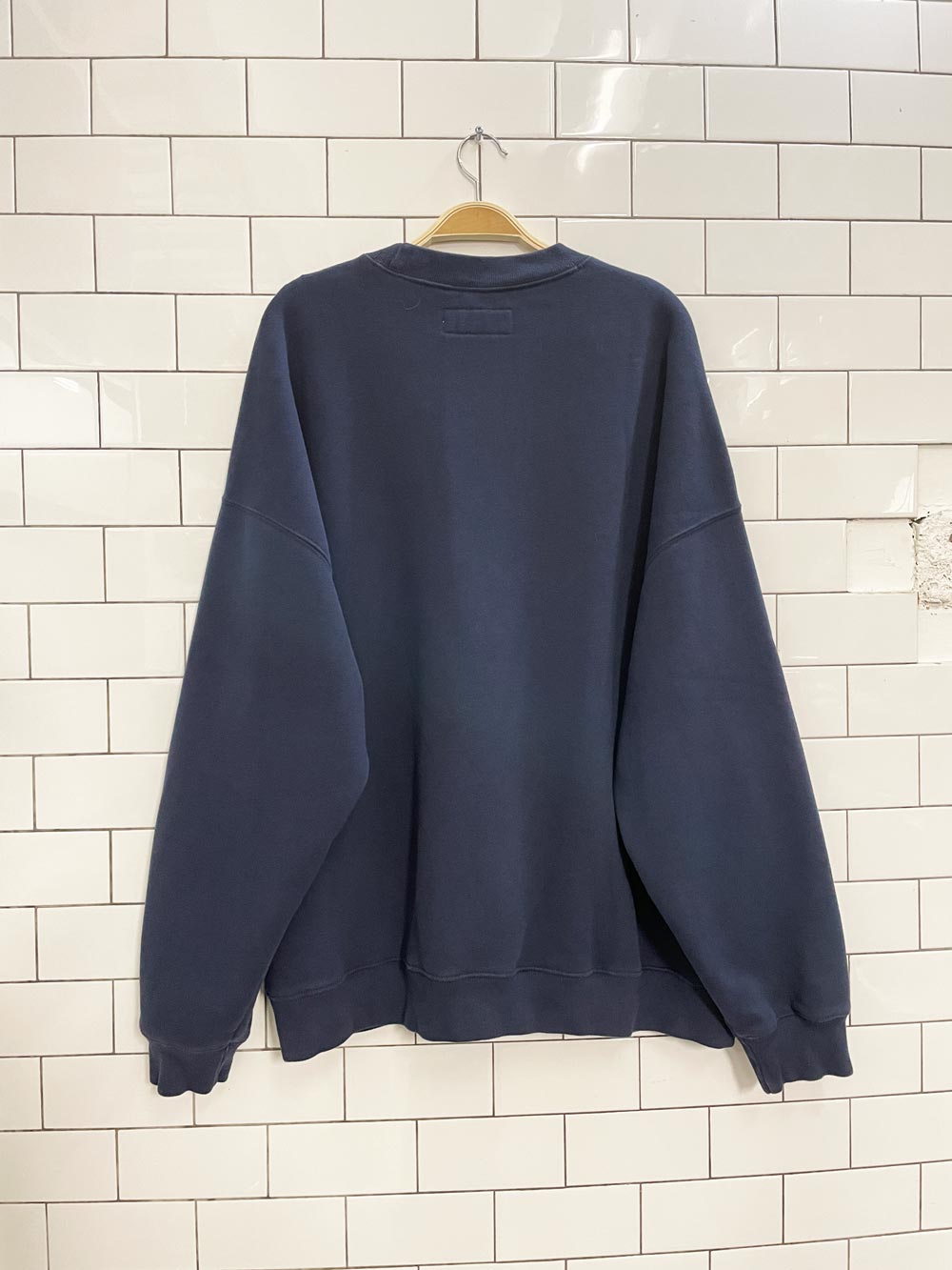 abercrombie soft af martha's vineyard crew - good market thrift store