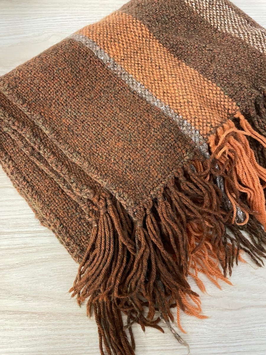 vintage hand - woven retro lap blanket - good market thrift store