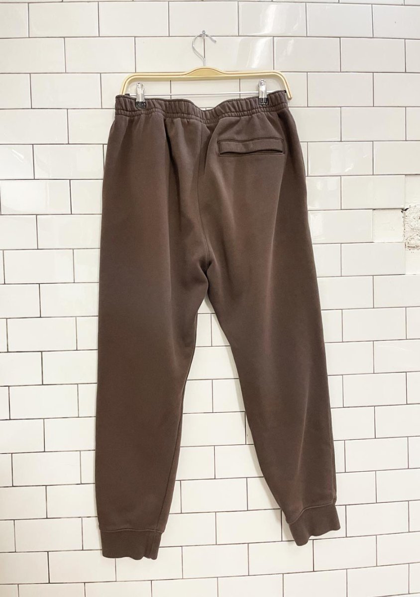 nike small check logo fleece sweatpant - good market thrift store