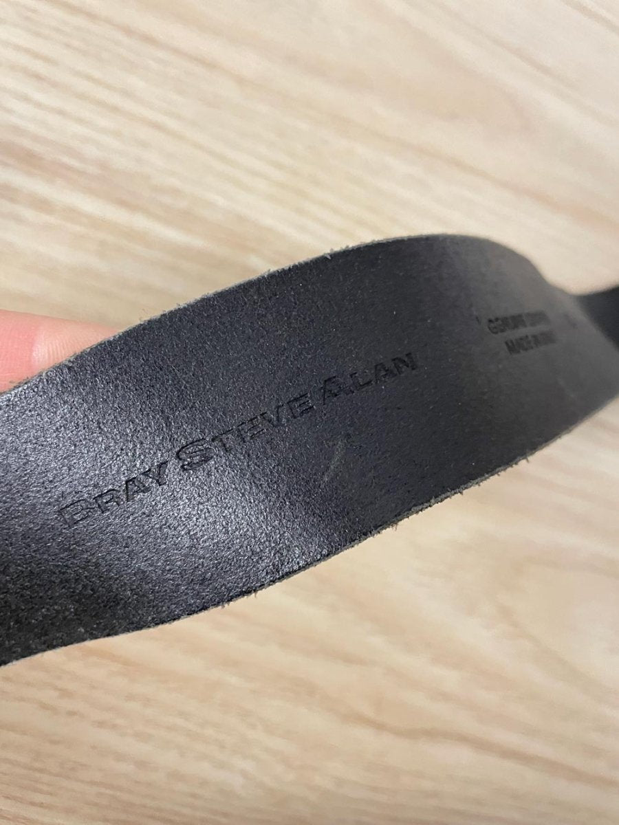 bray steve alan aligator buckle leather belt - good market thrift store