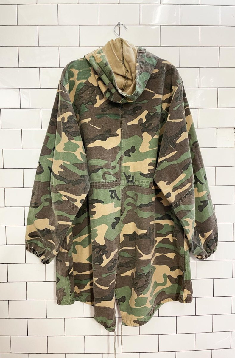 vintage 90s militaire by world famous camo anorak - good market thrift store
