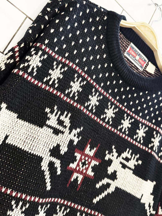 vintage 80s fine line reindeer fair isle knit sweater | genuine quality