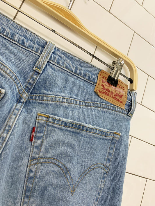 levi's ribcage straight button fly jeans