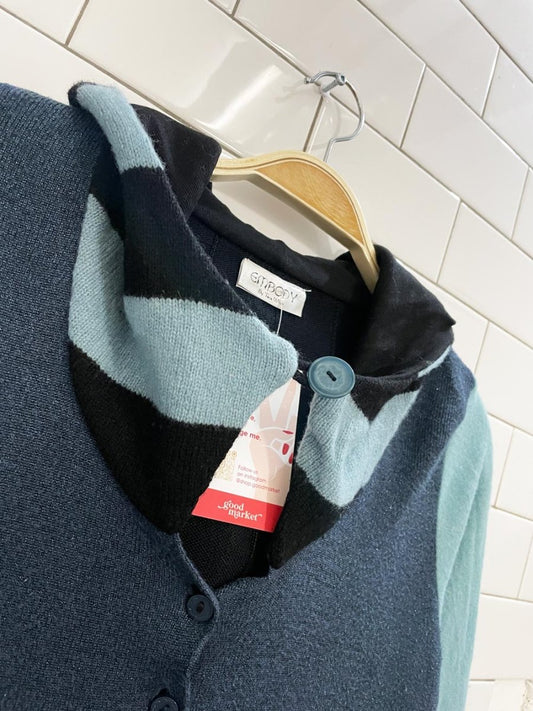 embody by tara white artsy wool knit hoodie - good market thrift store