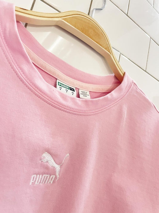 puma boxy crop raw hem logo tee - good market thrift store