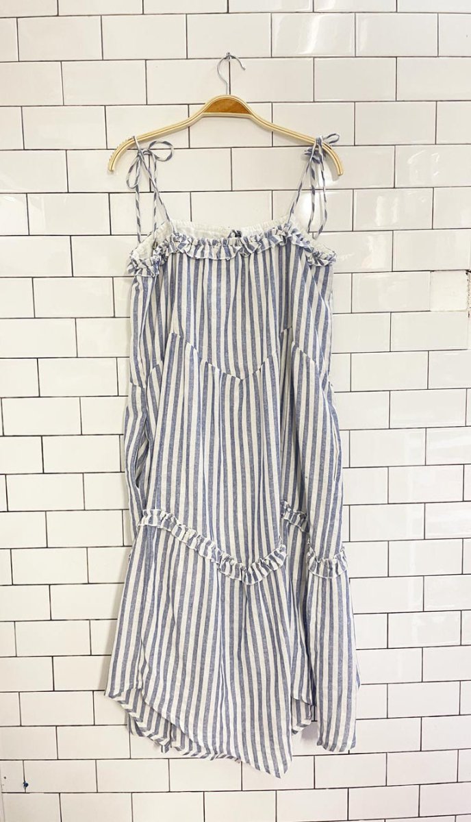 l'affaire blue stripe tiered midi dress - good market thrift store