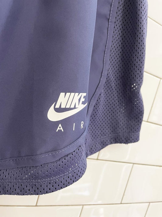 nike air tempo dri - fit running short - good market thrift store