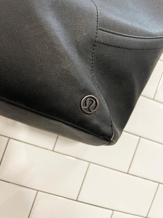 lululemon all day tote bag - good market thrift store