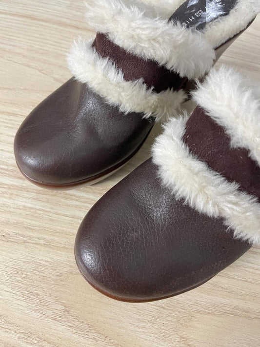 y2k tommy hilfiger faux fur heeled clogs - good market thrift store
