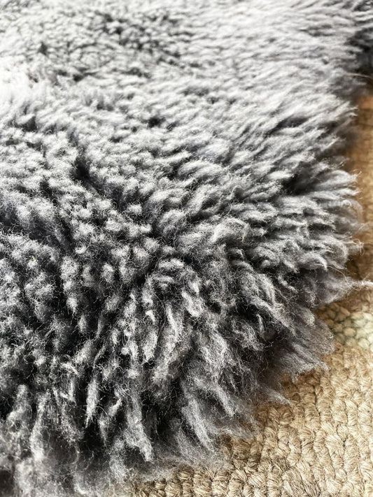 australian new zealand blue - grey sheepskin rug - good market thrift store