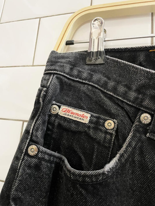 vintage 90s bluenotes relaxed straight leg jeans - good market thrift store
