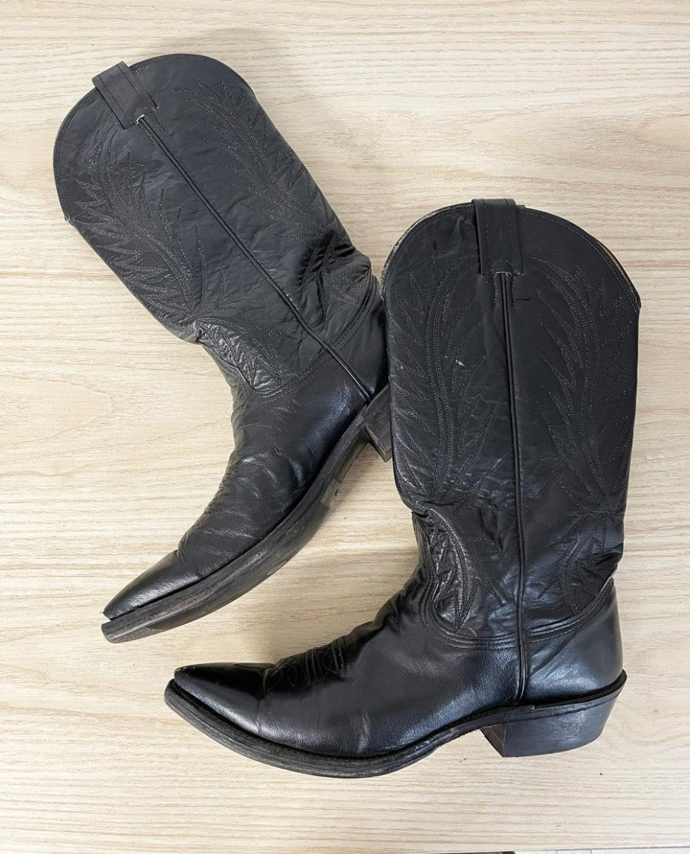 vintage nocona leather cowboy boots | made in USA - good market thrift store