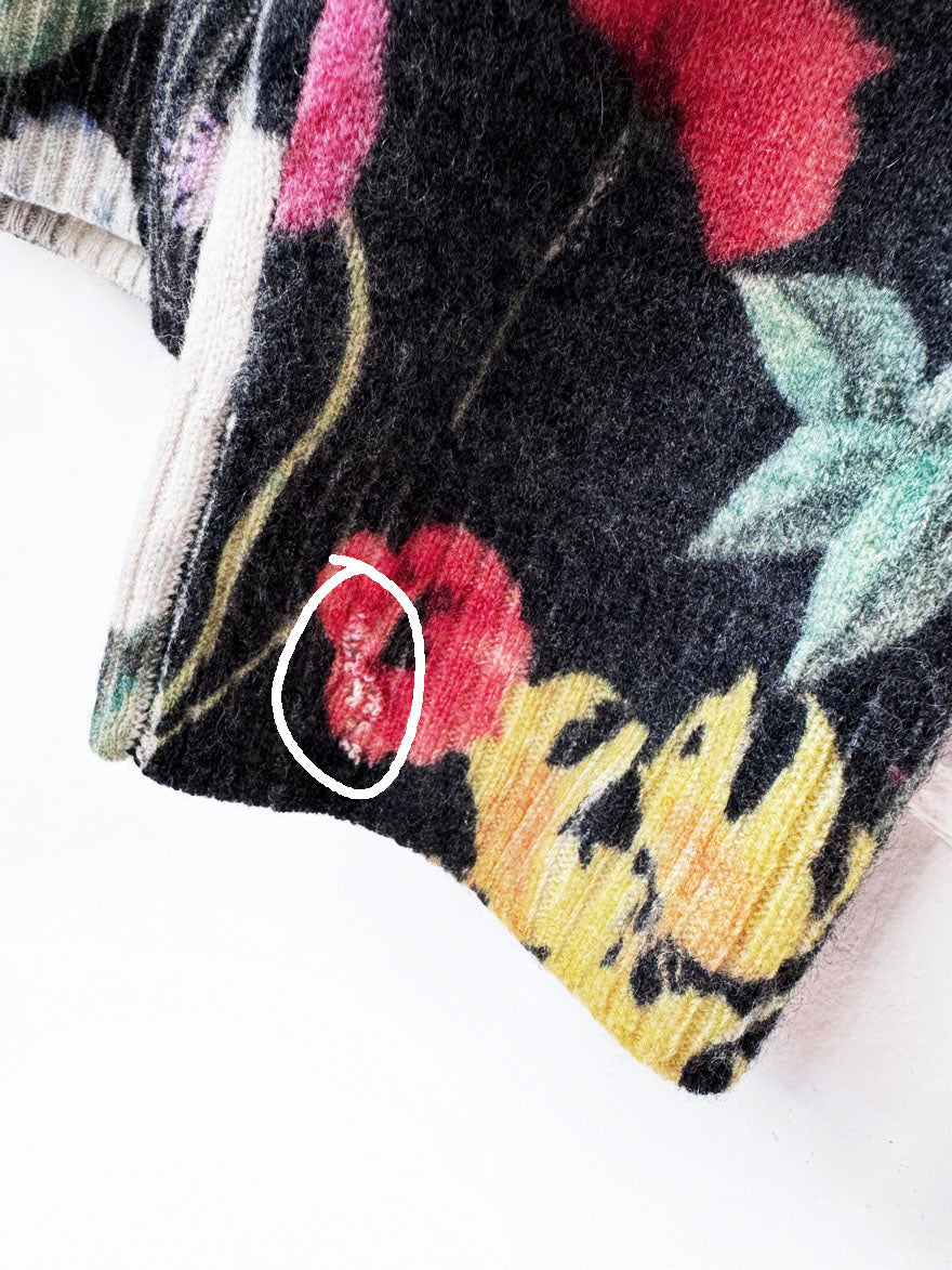 saks fifth avenue 100% cashmere knit floral sweater