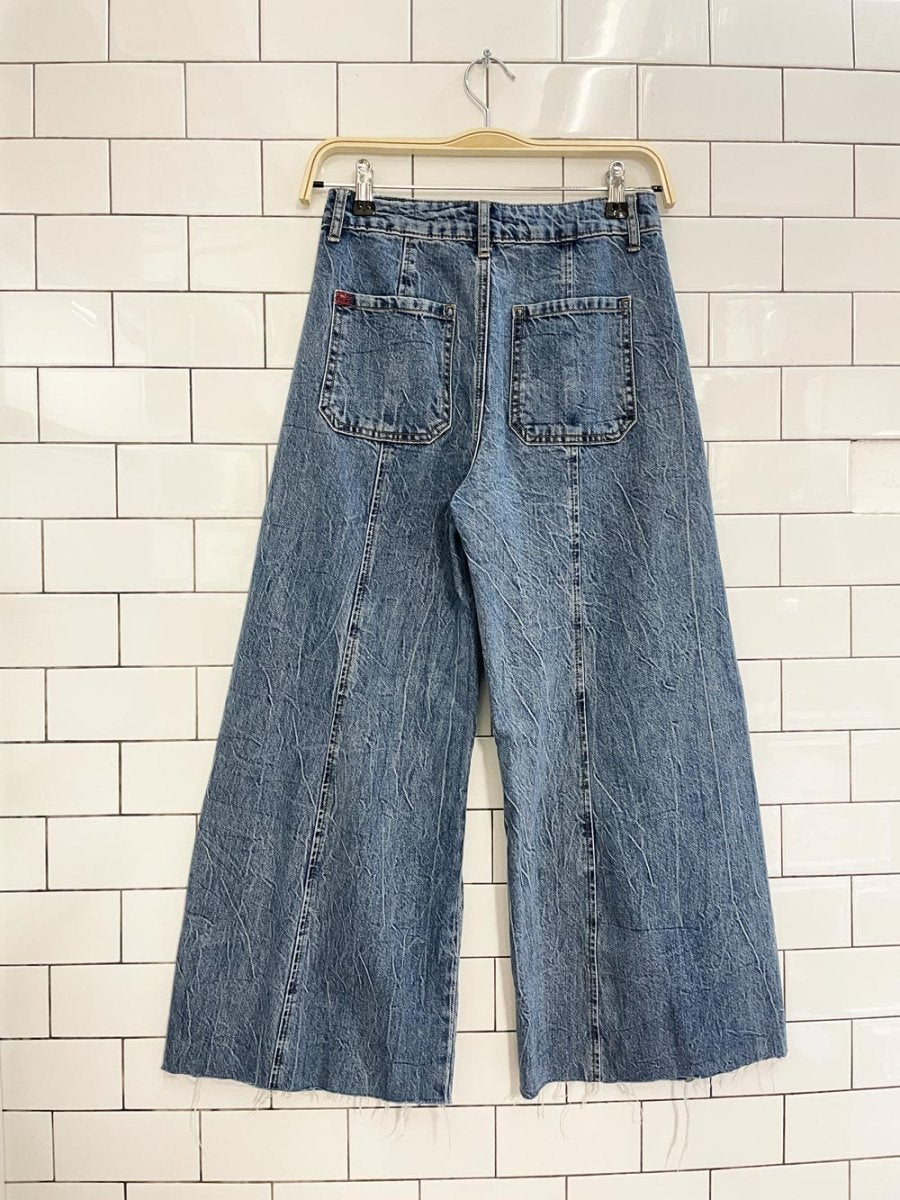 UO bdg joey wide leg raw hem jeans - good market thrift store