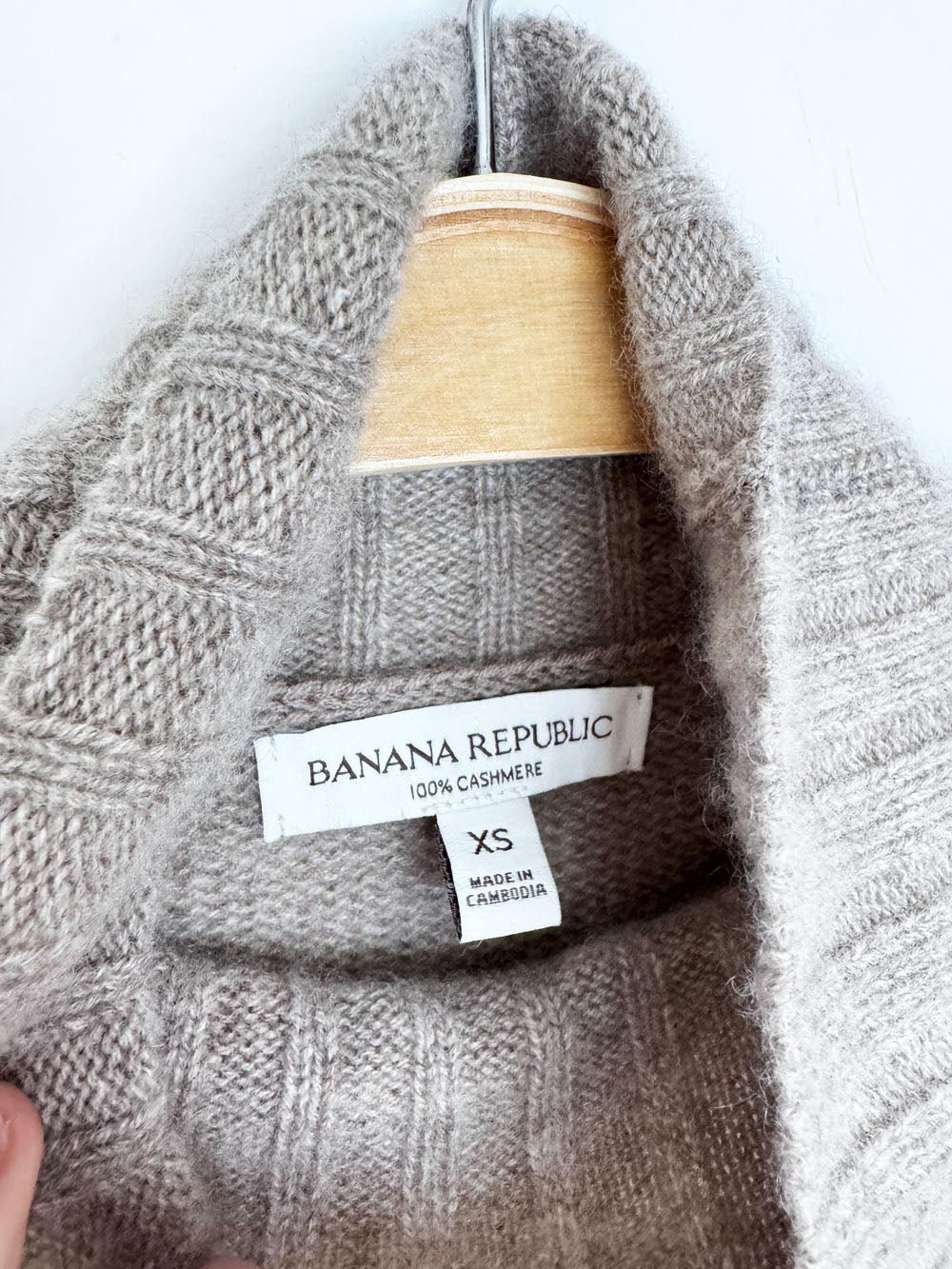 banana republic 100% cashmere knit oversized boxy turtleneck sweater