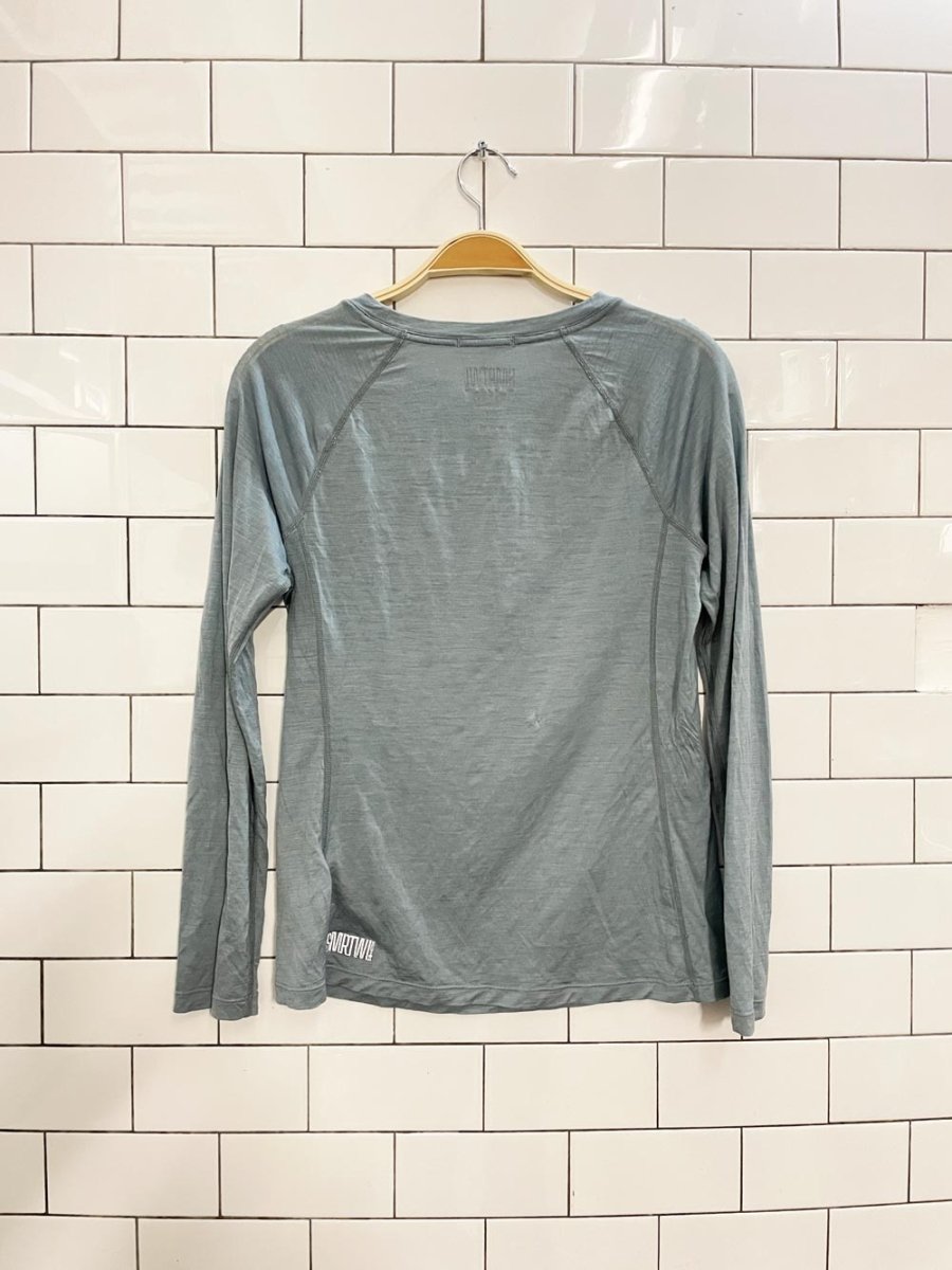 smartwool long sleeve thermal top - good market thrift store