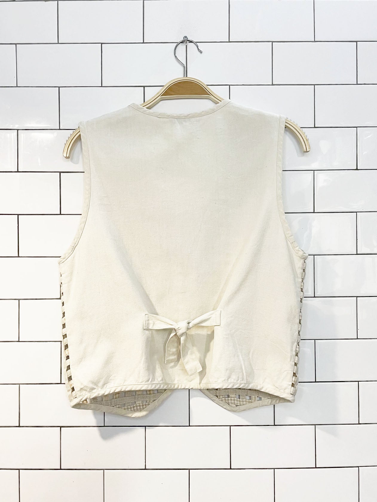 vintage huntington ridge open basketweave floral vest | made in india