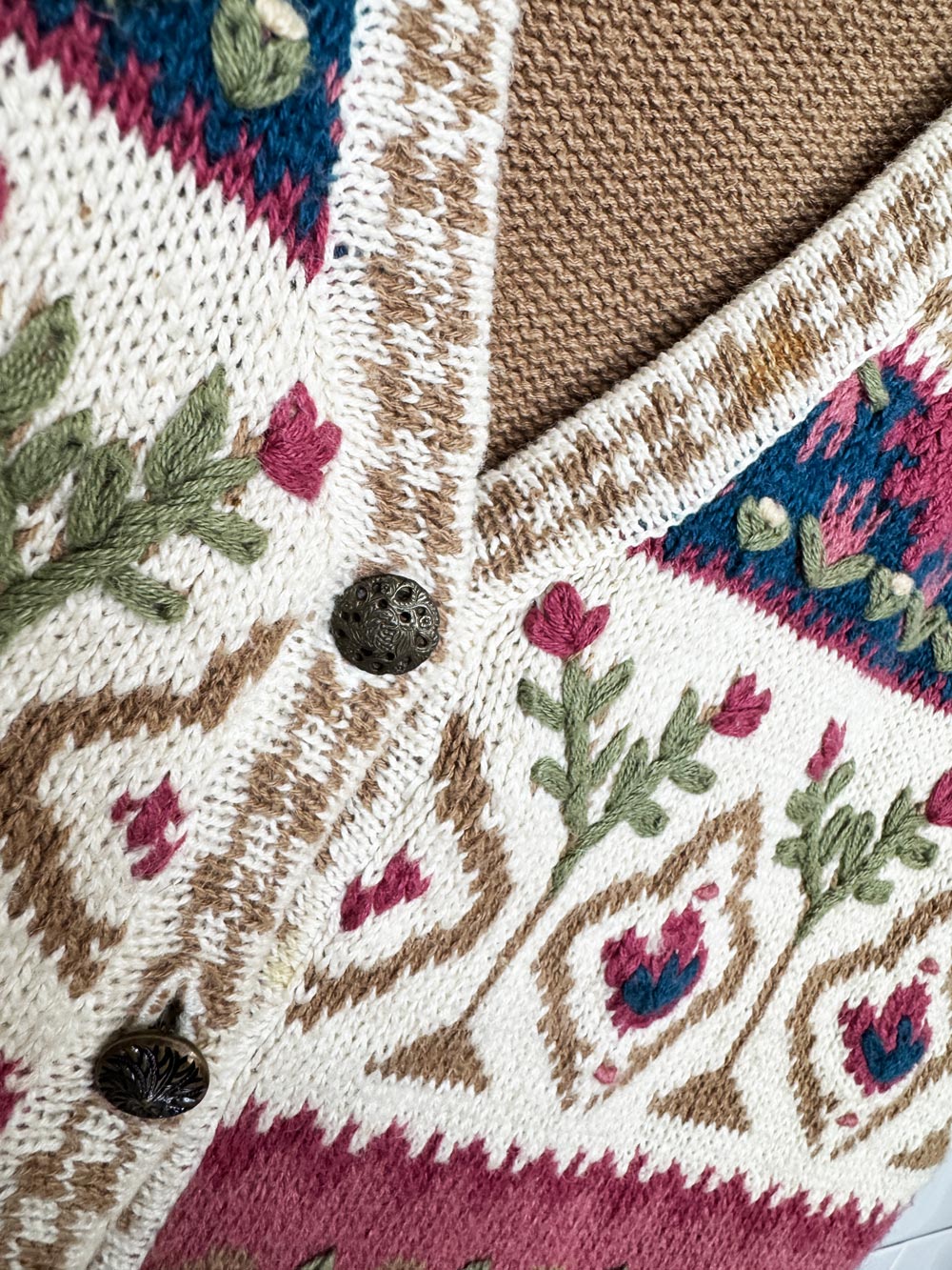 vintage 90s northern isles ramie-blend hand-embroidered knit vest | portraits