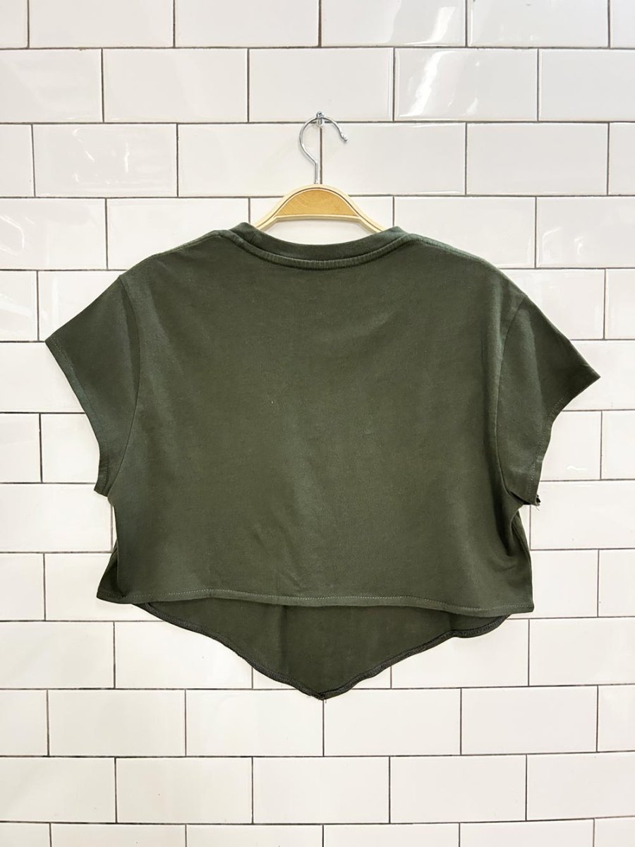 levi's crop all one people graphic tee - good market thrift store