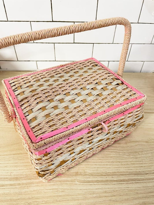 vintage sewing basket beginner sewing kit - good market thrift store