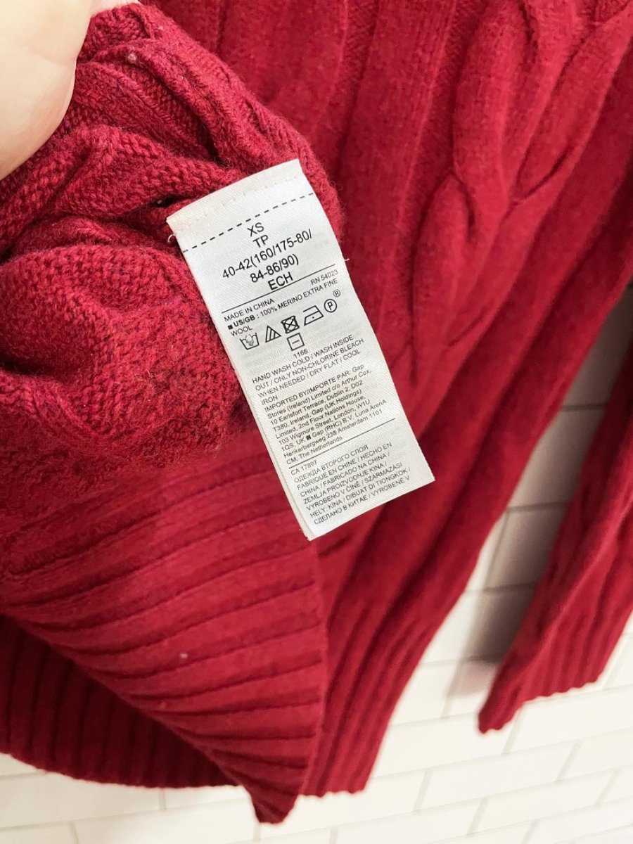 banana republic 2024 100% merino wool cable knit sweater - good market thrift store