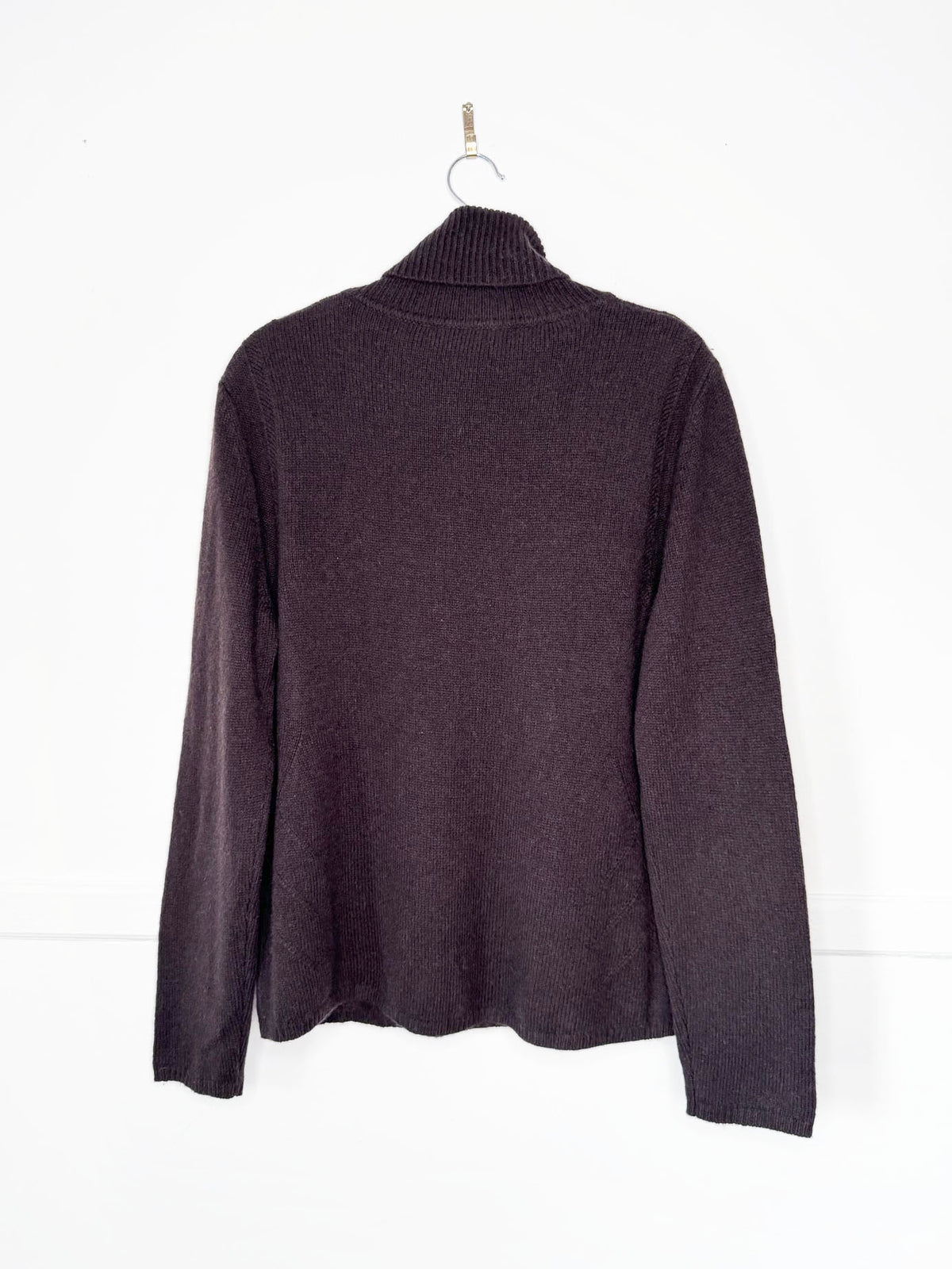 vintage hathaway platinum 100% cashmere knit turtleneck sweater | made in Italy